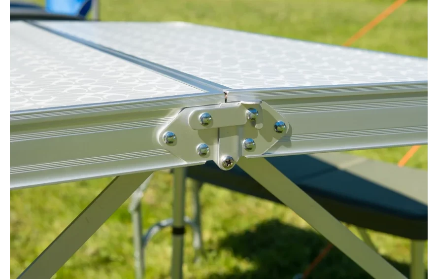 Coleman Pack Away Table For 4 - Image 3